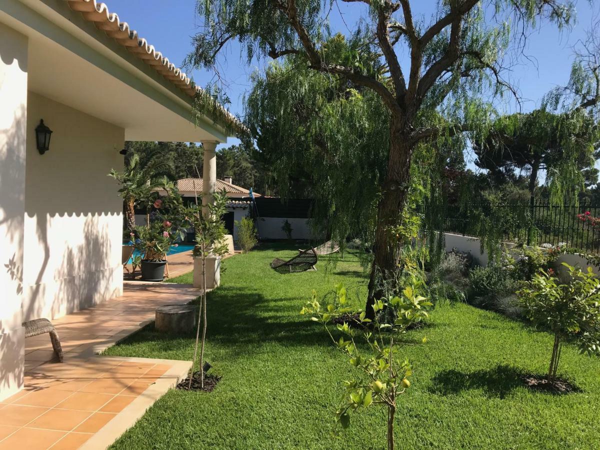 Buganvilias Do Meco Guest House Sesimbra Exterior photo